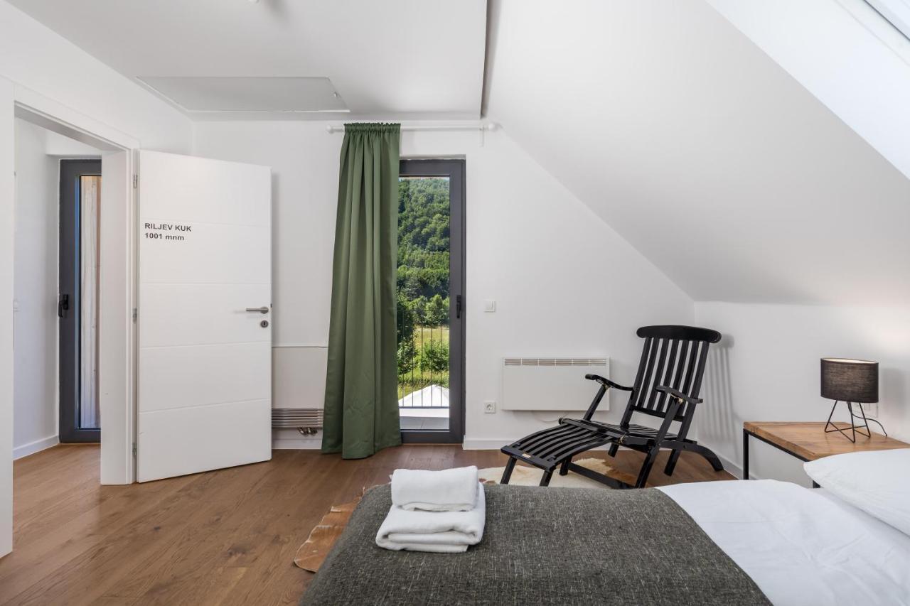 Modern Alpine Monsalbius Chalet Baske Ostarije Dış mekan fotoğraf